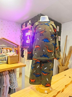 Pijama dos piezas ''Dino''
