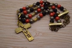 Collar cruz dorada