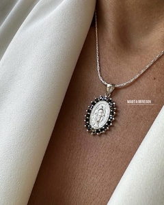 Virgen de la Medalla Milagrosa black I