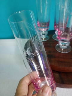 Jogo de taças / flutê em cristal lapidado 6 unidades Rosa - Achados e Encantos