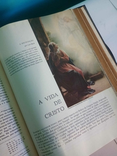 Imagem do Antiga Bíblia Sagrada - Stampley Preta e dourada