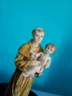 Escultura de Santo Antônio em Resina na internet