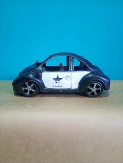 Antiga miniatura Fusca da polícia americana - loja online