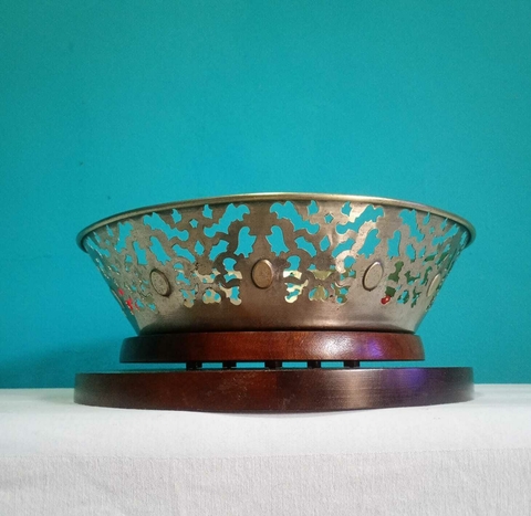 Antiga Fruteira/ Centro de Mesa em Metal dourado com banho de prata / Turquesa vermelha - comprar online
