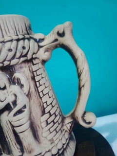 Antiga e Grande caneca em cerâmica 2 litros - numerada - Achados e Encantos