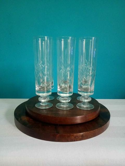 Jogo de taças / flutê em cristal lapidado 6 unidades