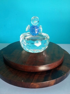 Imagem do Belíssimo pássaro em cristal azul