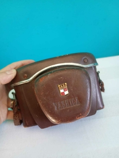 Antiga Câmera Fotográfica Yashica Lynx (não funciona) - comprar online