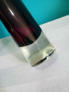 Lindo vaso floreiro /solifleur, cilíndrico, incolor e translúcido com sulfitos na tonalidade roxa na internet