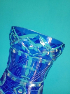 Belíssimo vaso cristal doublé tcheca azul cobalto - Achados e Encantos