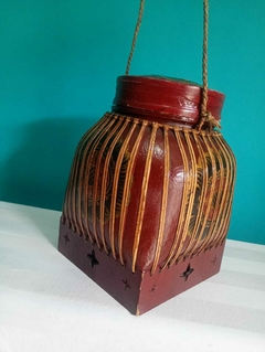 Antigo e lindo cesta de bambu trancado com tampa tailandês na internet