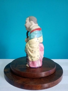 Arte Oriental - sábio chinês em porcelana na internet