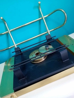 Imagem do Antigo réchaud com fogareiro em metal - Preto e dourado