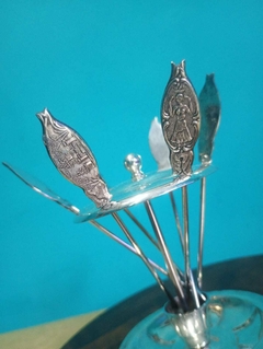 Antigo paliteiro / espeto para petisco em prata Com imagens e pontos turísticos mundial - Achados e Encantos