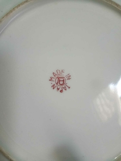 Antigo e Raro Prato Porcelana pintado a mão - Japão na internet