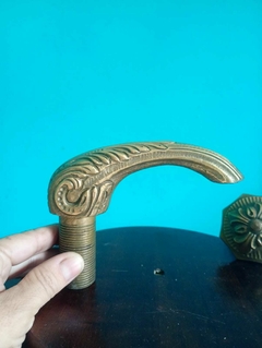 Antigo e lindo jogo de bica com registro em bronze maciço - loja online