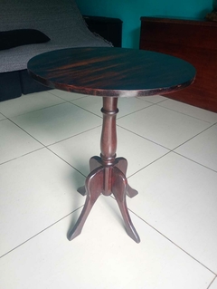 Antiga Mesinha de canto / apoio em madeira redonda em madeira