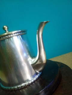 Antigo bule prata Wolff na internet