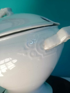 Imagem do Antiga sopeira branca inglesa em porcelana WOOD & SONS