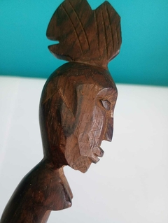 Antiga e belíssima faça decorativa em jacarandá - Mulher africana na internet