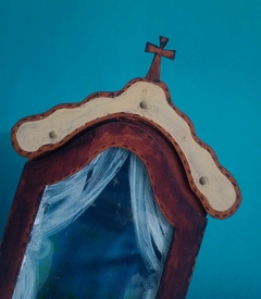 ARTE SACRA - pequeno oratório / capelinha confeccionado em madeira - comprar online