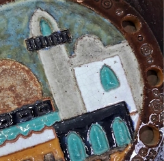 Antiga placa de parede / quadro em Madeira e cerâmica Representando Jerusalém - Achados e Encantos