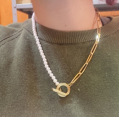 Colar pearl fecho T - comprar online