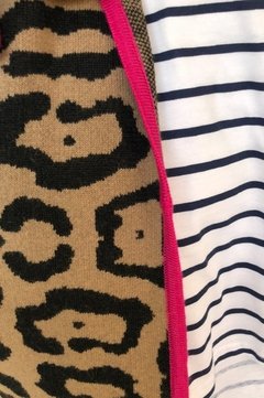 TAPADO ANIMAL PRINT GRIS + LACRE - tienda online