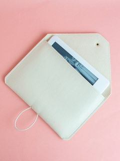 Capa para Kindle off white - comprar online