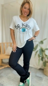 Art. 8183 - Remera Be Kind OJO con canutillos