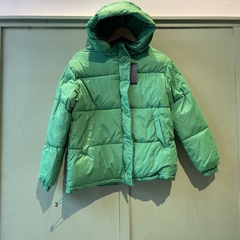 ART 241207 - CAMPERA PUFFER CON CAPUCHA - comprar online