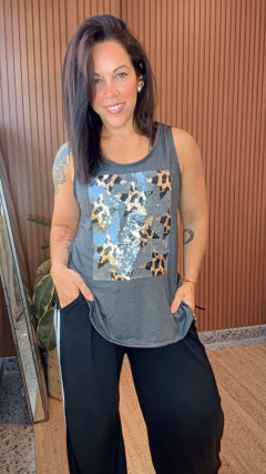 Art. 8236 - Musculosa Estrellas Animal