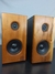 Caixa acústica Bookshelf ETON 5.5. BKE 60 com frontal de madeira maciça, corpo em MDF na cor preta fosca