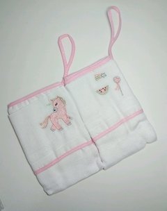 PANO DE BOCA COM PRENDEDOR DE CHUPETA BABY JOY - Ref: 0414220101 - comprar online