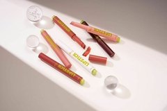 Lip Stick Mely en internet