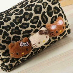 NECESER ANIMAL PRINT KITTY en internet
