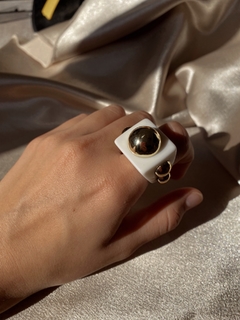 Anillo Big White
