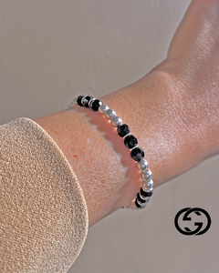 Pulsera Clara on internet