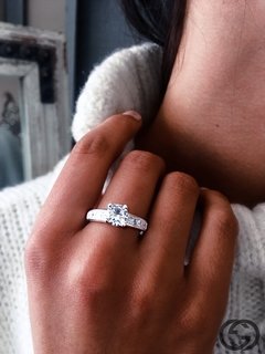Anillo Cubic Buppha - Joyas GyG 