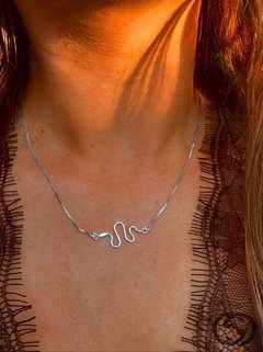Collar ondas
