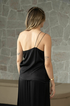 Conjunto Blusa luz e Saia luzia cetim - Preto - loja online