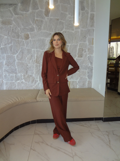 Trio Risca de Giz: Blusa Corset, Calça e Blazer - Vinho amadeirado - comprar online