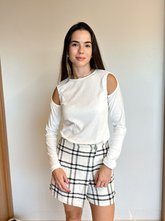 Blusa Fernanda com recorte nos ombros - Off white - loja online