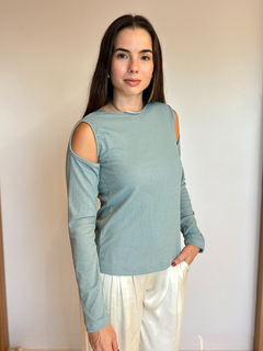 Blusa Fernanda com recorte nos ombros - Verde na internet