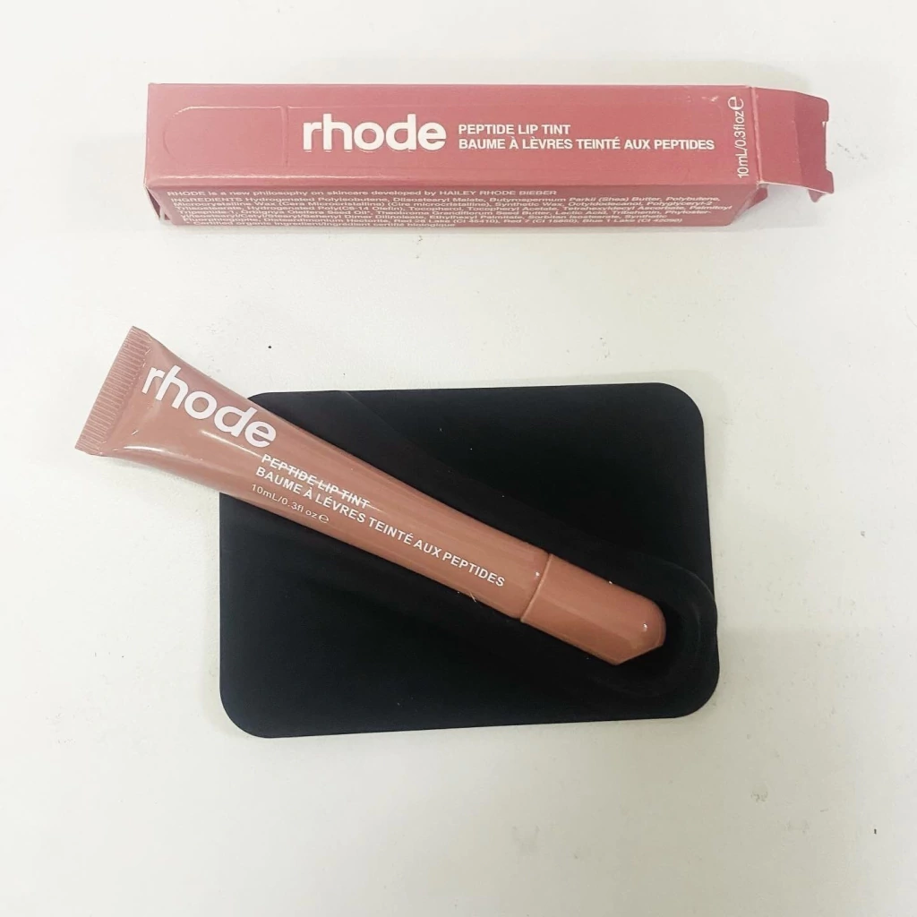 PORTA LABIAL CON LABIAL PARA LA FUNDA DEL CELU