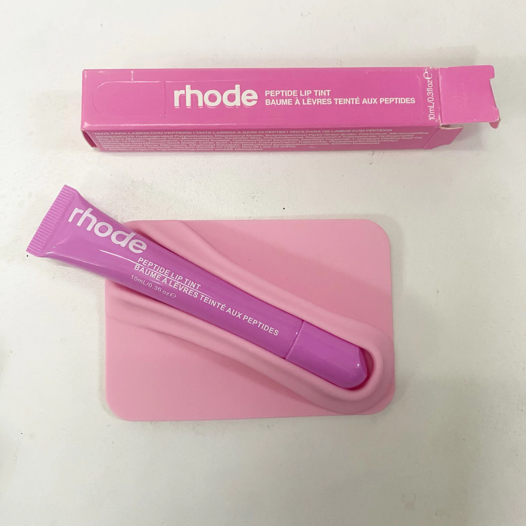 PORTA LABIAL CON LABIAL PARA LA FUNDA DEL CELU