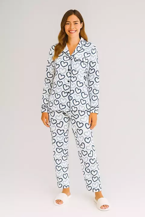 Pijama feminino americano azul com estampa de corações, manga longa e calça comprida, em algodão