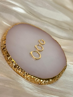 Trio de argolinhas com design inovador cravejado com 3 micro zircônia folheado em ouro 18k - comprar online