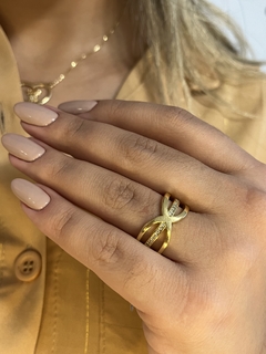 ANEL INTERLASSADO FOLHEADO EM OURO 18k