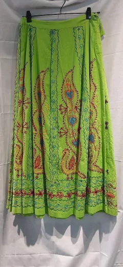 Pollera hindú  bordada 